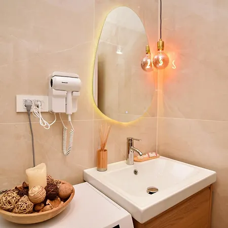 Apartamento Michurin - Free Parking - Near Bus & Train Station *