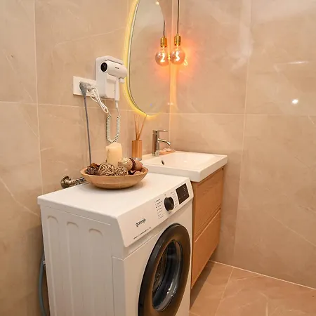 Apartamento Michurin - Free Parking - Near Bus & Train Station