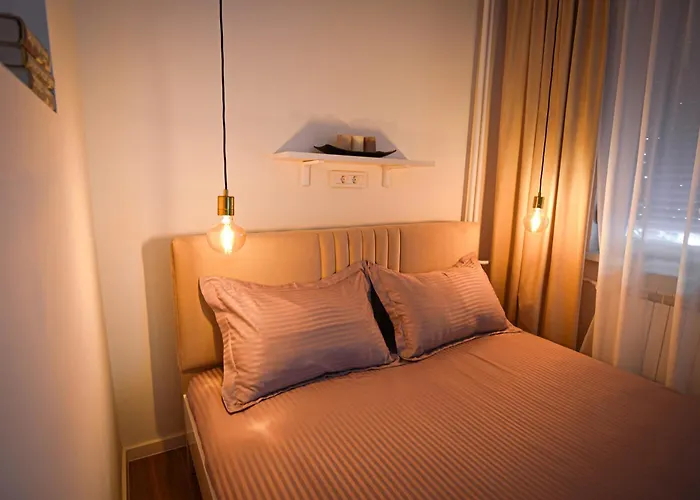 Michurin Free Public Parking * Skopje